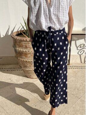 TWO NEW YORK PANTS - SIZE 2